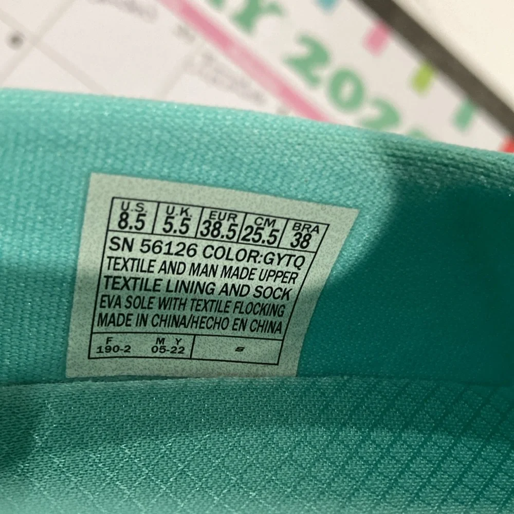 Brand New Skechers - Picture 13 of 13